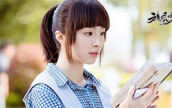 旋风少女胡冰卿与双胞胎姐姐胡玉洁 胡冰卿秀美姐姐帅气