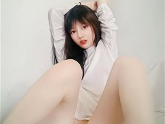 极品福利姬狐狸小妖露脸尺度私拍图集6