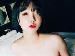 粉嫩美女孙乐乐Son Yeeun - 圣诞女郎