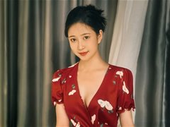 极品女神年年 - 沐秋一身绚丽红于二月花