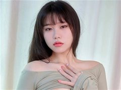 温婉美女Sira小露酥胸盈盈细腰不足一握