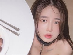 极品女神Yeha被束成楼梯间里的饥饿美女3